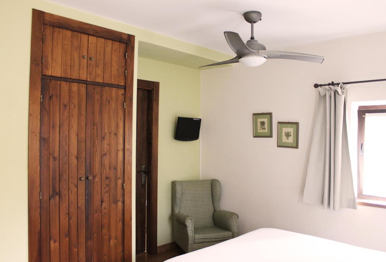 Los Corrales De Soto Hotel Soto Real Екстериор снимка