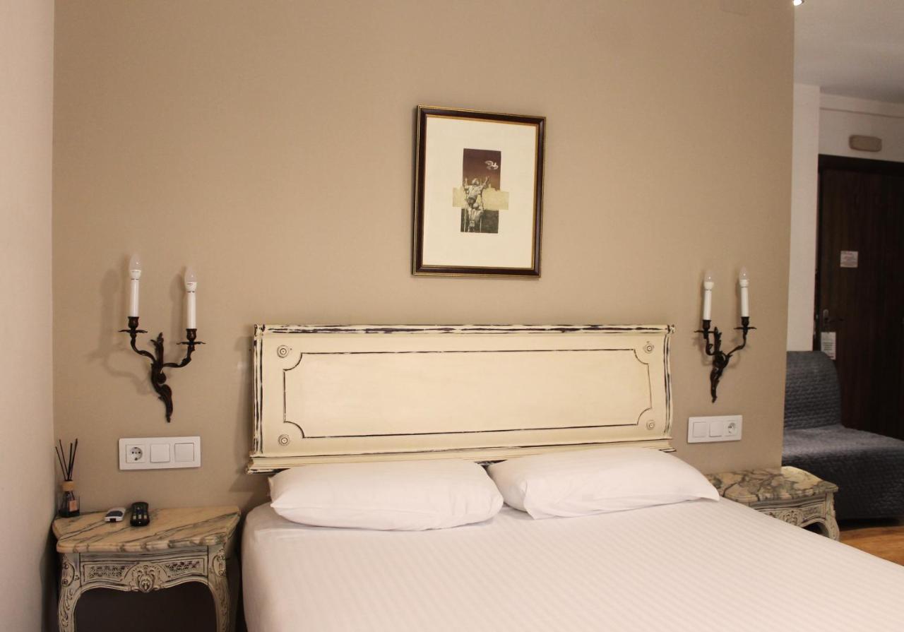 Los Corrales De Soto Hotel Soto Real Екстериор снимка